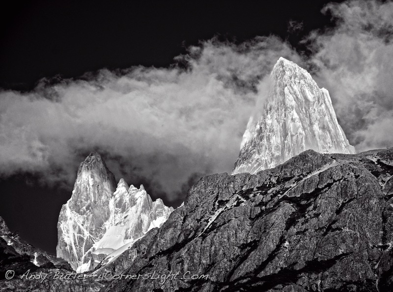 Chaltén (Fitz Roy) and Poincenot, in black and white.